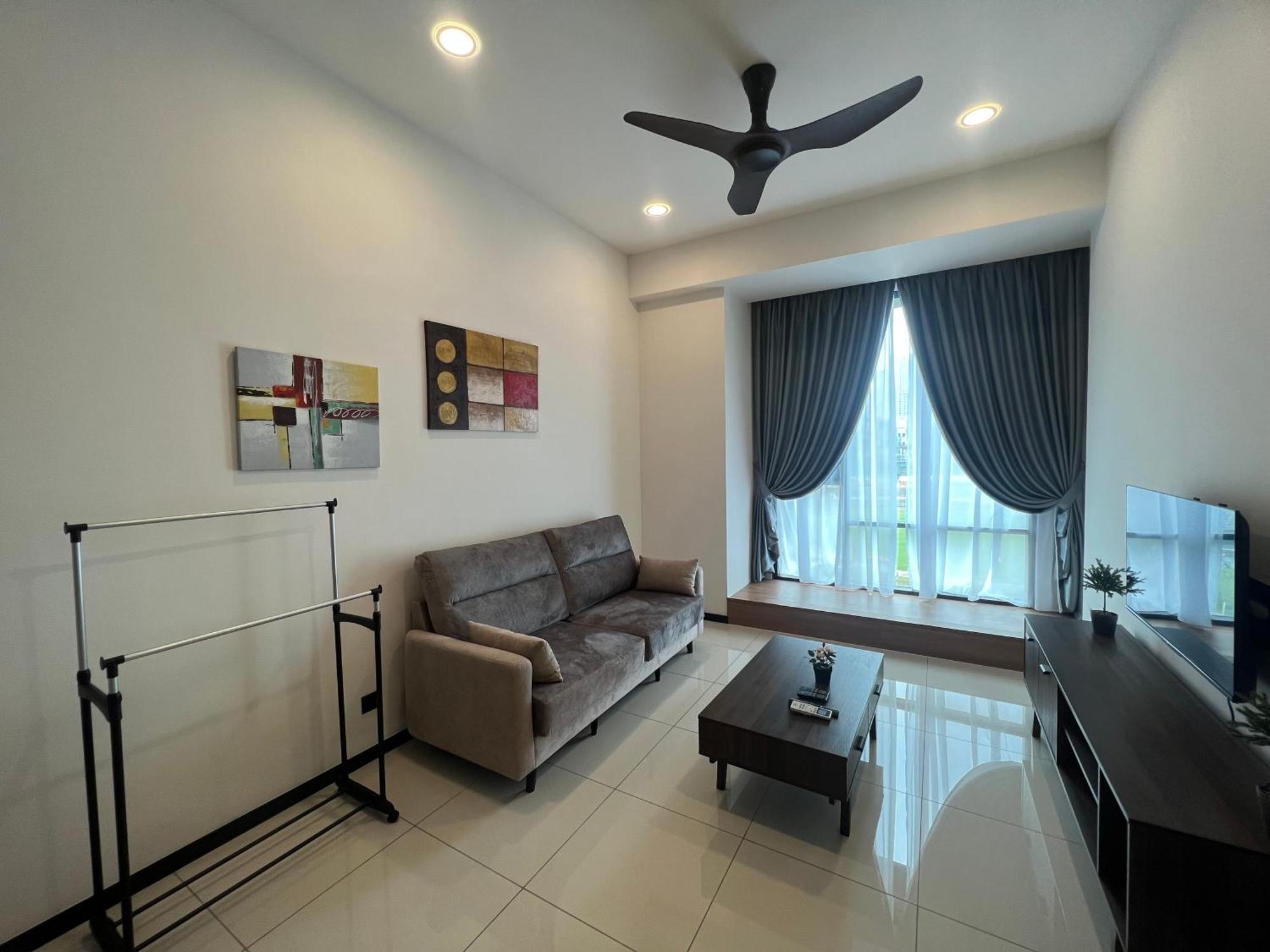 Opus Residences Warisan Pnb 118 View * Kuala Lumpur